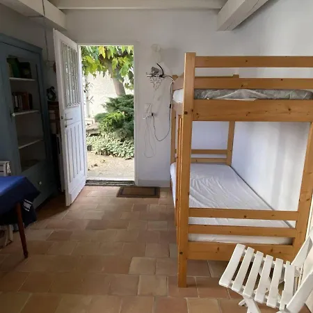 Villa Pieds Dans L'eau Avec Terrasse, 4 Adultes Et 3 Enfants, - Fr-1-750-29 Canet-en-Roussillon