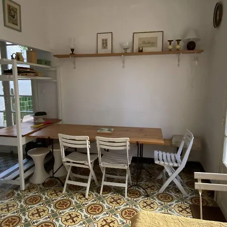 Pieds Dans L'eau Avec Terrasse, 4 Adultes Et 3 Enfants, - Fr-1-750-29 * Canet-en-Roussillon